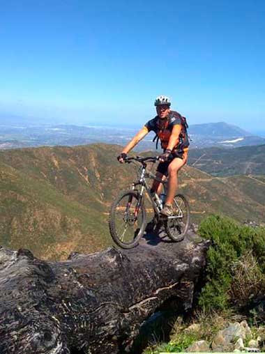 Ruta ciclista de nivel medio en Málaga con bici de montaña